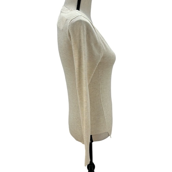 Hippie Rose Long Sleeve V-Neck Sweater - Cream Tan - size Small - Picture 2 of 9